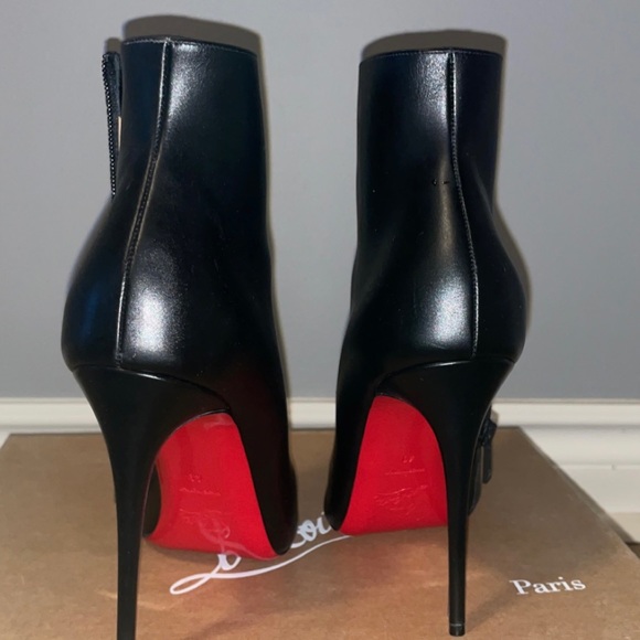 Christian Louboutin for sale! - Picture 2 of 2
